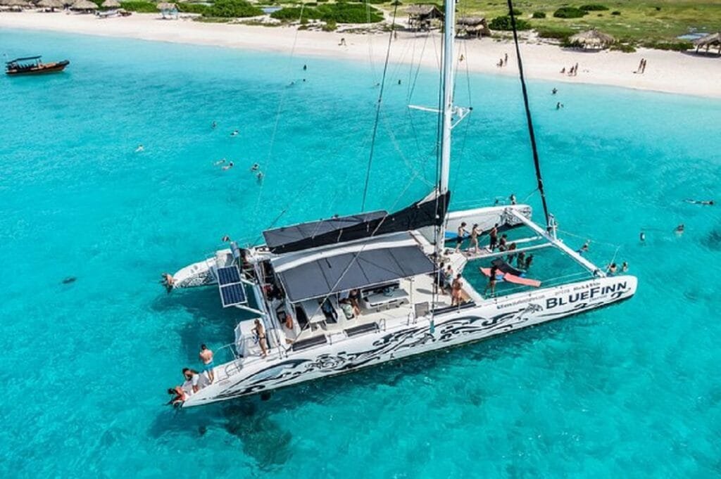 Bluefinn Charters Klein Curacao
