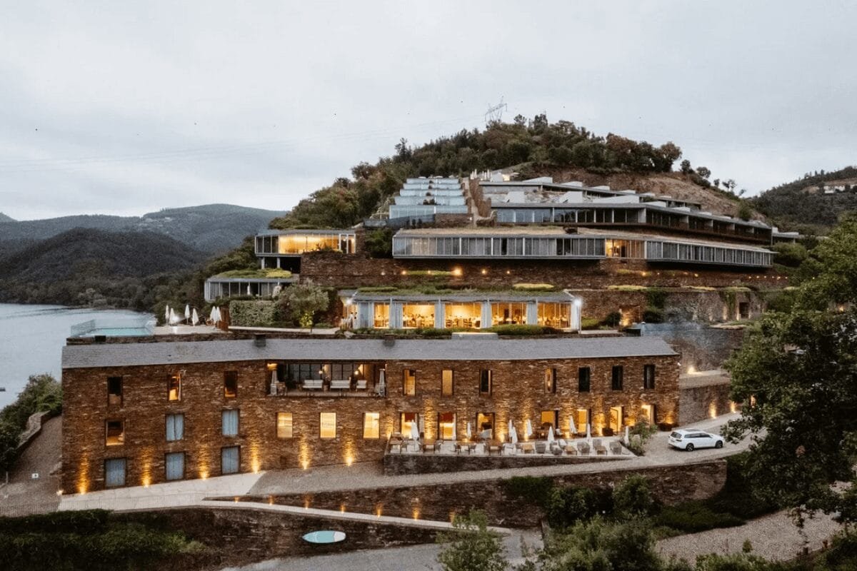 Best places for families in Portugal